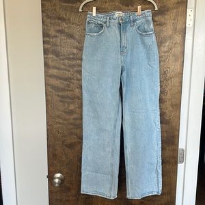Abercrombie & Fitch Curve Love High Rise Jeans